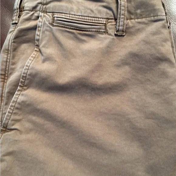 Like new-Men's American Eagle Outfitters Khaki Chinos - Picture 4 of 8